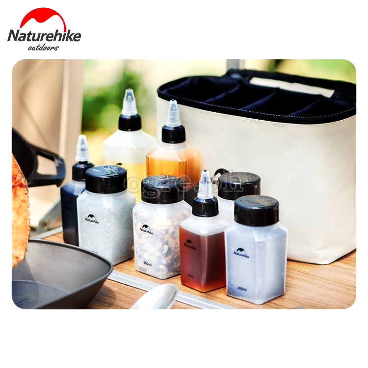 CNH22CJ043-8 8-pcs Portable Seasoning Bottles Set