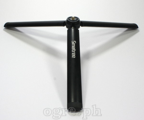 DC-T Aluminum Tripod Stand