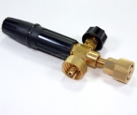 PWA-07B Metric M22 x 15mm Female Twist Connector to 1/4 BSP Male Adapter (Pressure Washer Fitting Converter)