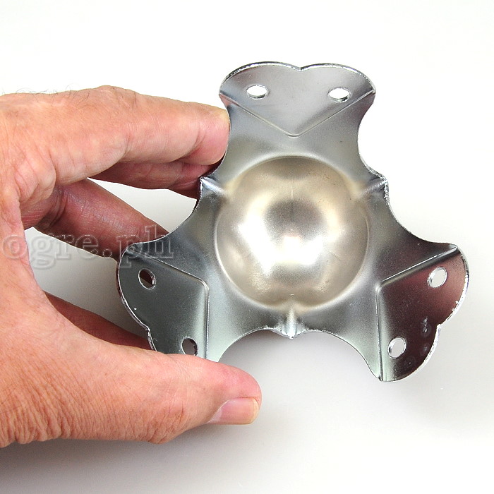 BC05 Flight Case Large Ball Corner with Offset, 6 holes 80 x 66 mm, Chrome, Set of 4