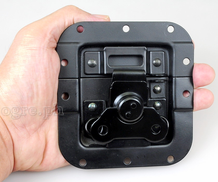 BL02E-LB Flight Case Medium Butterfly Latch, w/ Offset w/ Padlock Hook, 105 x 112mm Black