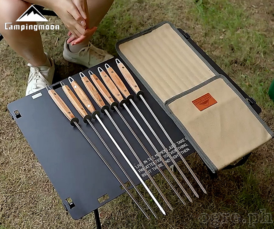 K480 Stainless Steel Barbecue Skewers with Wooden Handles (Pack of 8 in Storage Bag) 