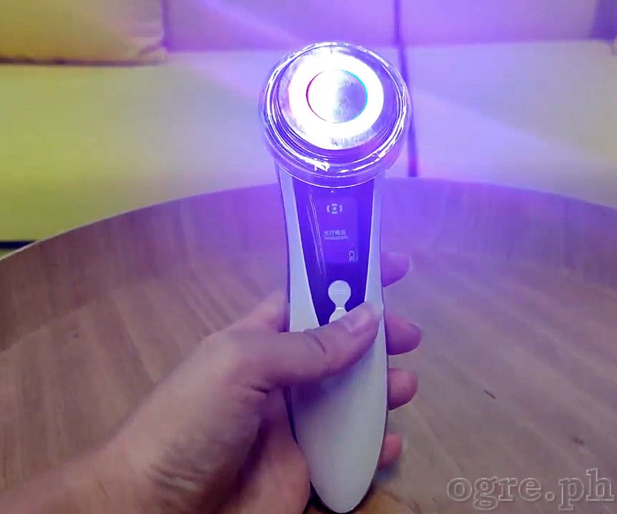 W-618 Cordless Photon Facial Massager USB-Rechargeable