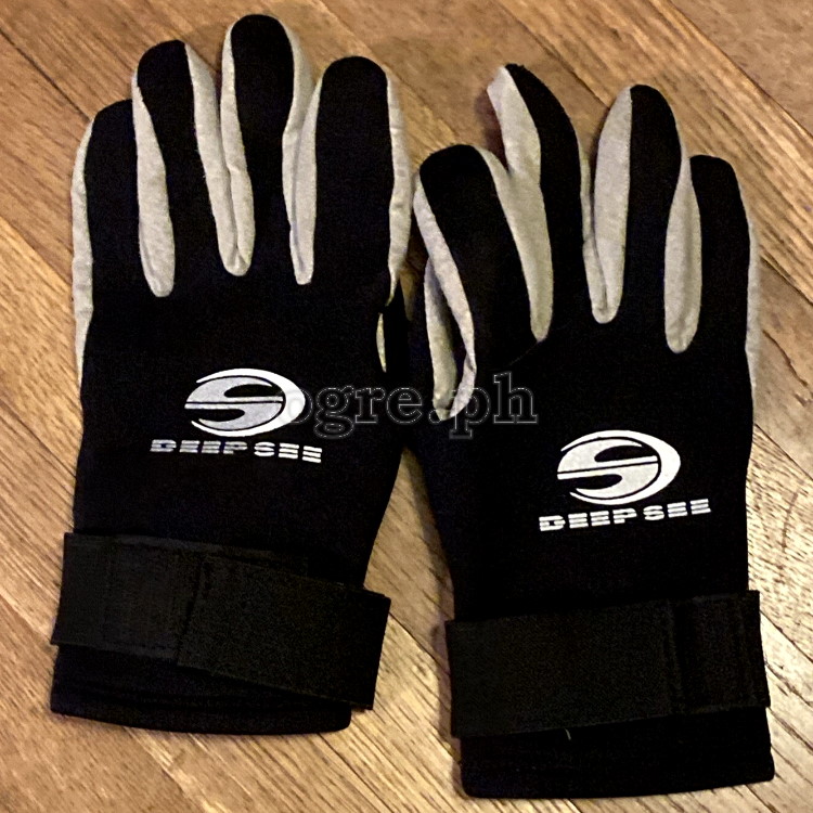 Waterfall Diving Gloves