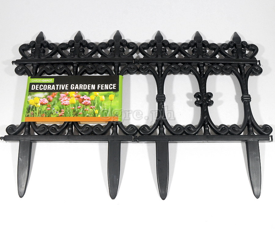HB826 Pack of 4 Decorative Garden Fences
