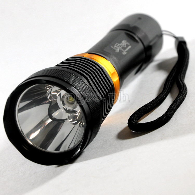 Aluminum Alloy Rechargeable Waterproof Flashlight