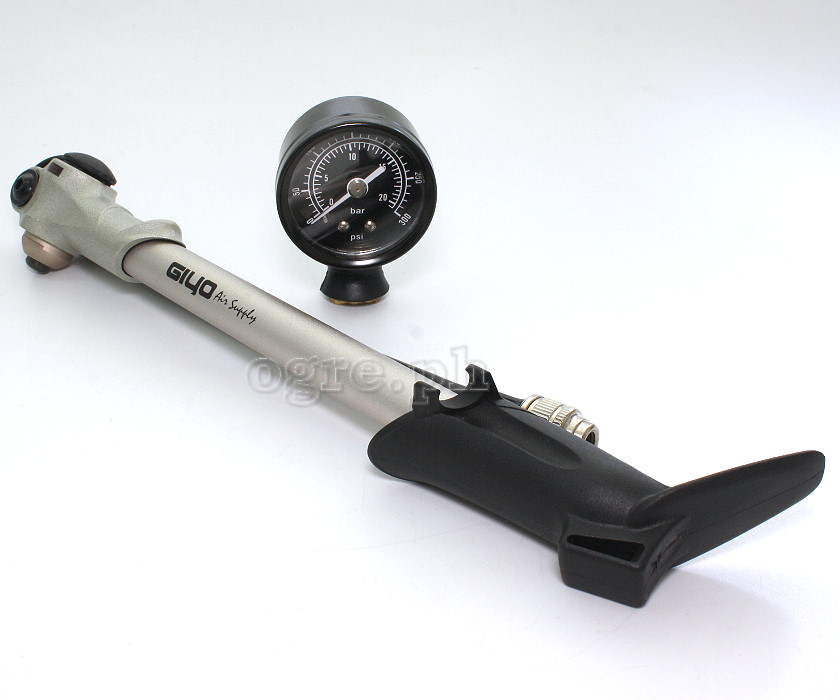 GS-03 Shock Pump with Removable Gauge