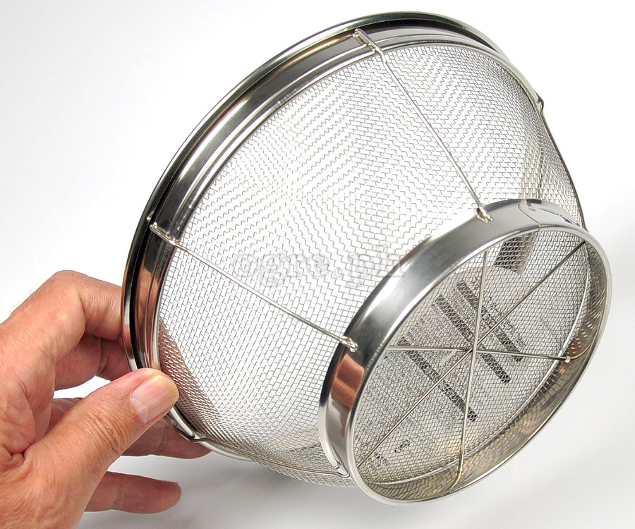 0299-221 Stainless Steel Mesh Colander 19cm (7.4”)