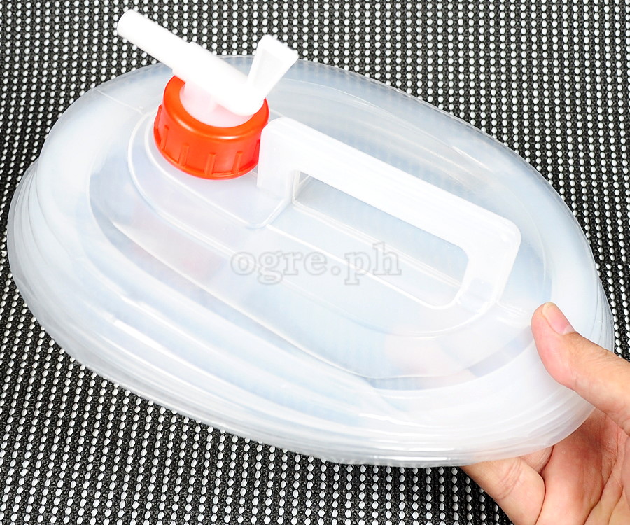 HL181 Collapsible Water Carrier 5 quarts (4.73 liters)