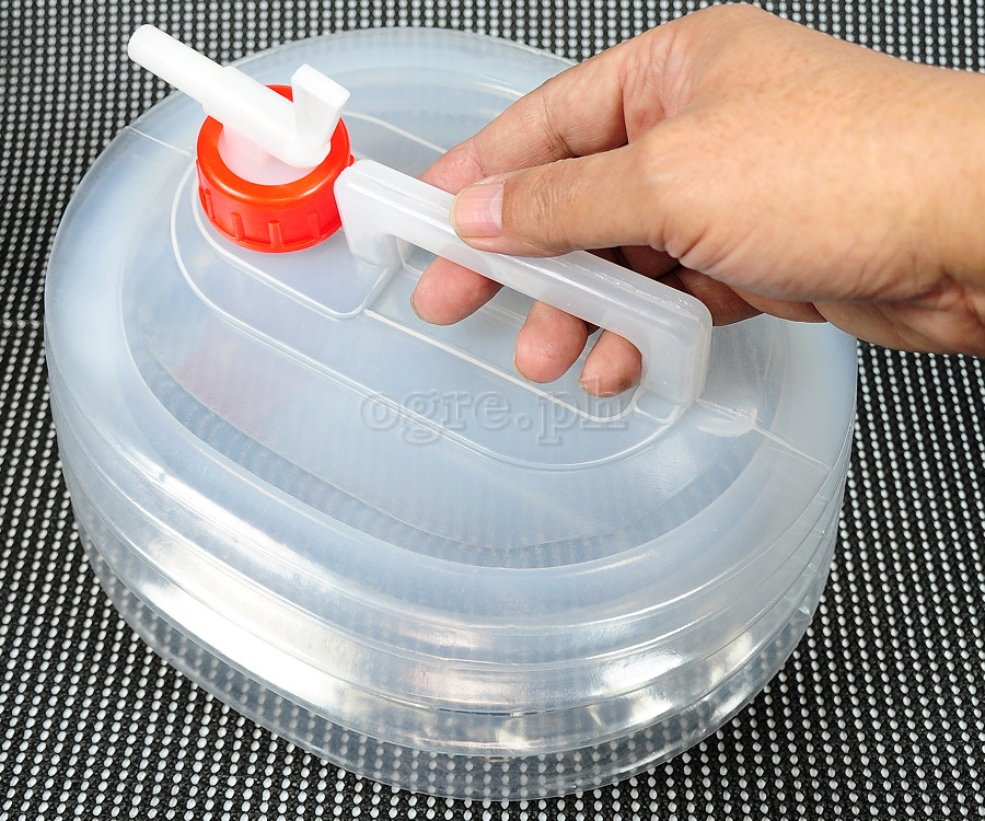 HL181 Collapsible Water Carrier 5 quarts (4.73 liters)