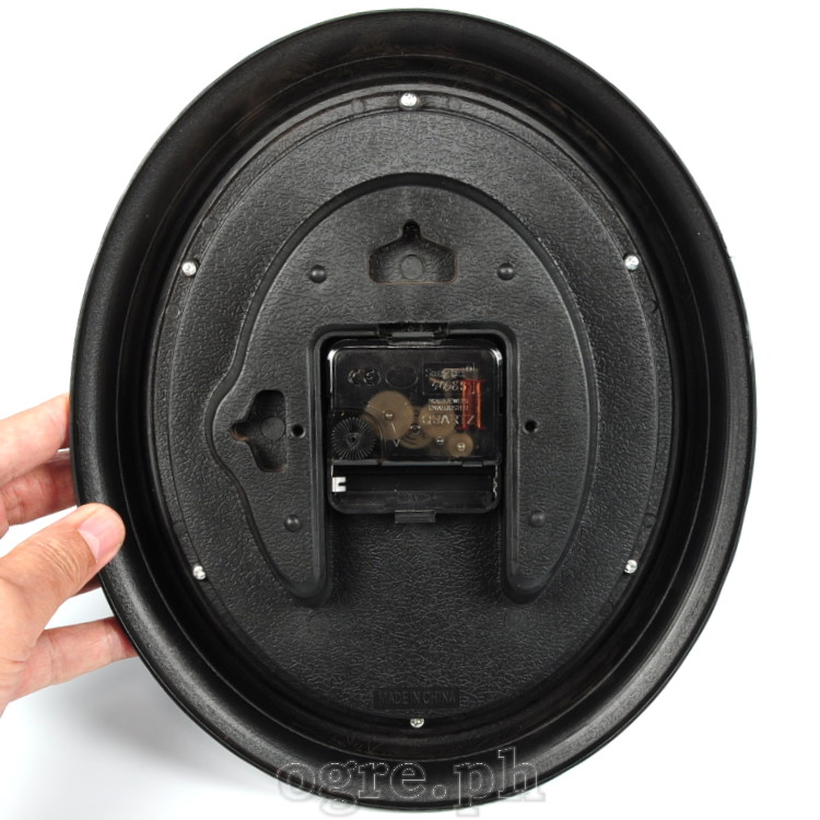 6752BN-JL 10-inch Sweep Movement Oval Wall Clock