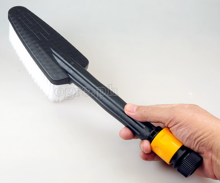 PWB-02HQC Fixed Brush Attachment with Quick Coupler for Garden Hoses