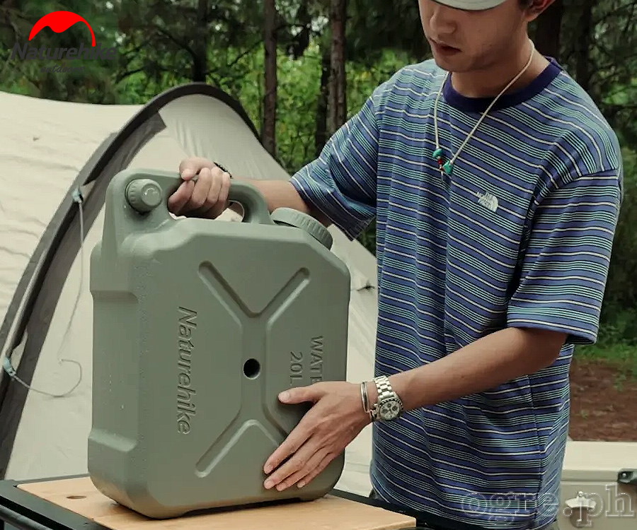 CNH22CJ018-20L Outdoor Camping Water Bucket with Tap 20 Liters