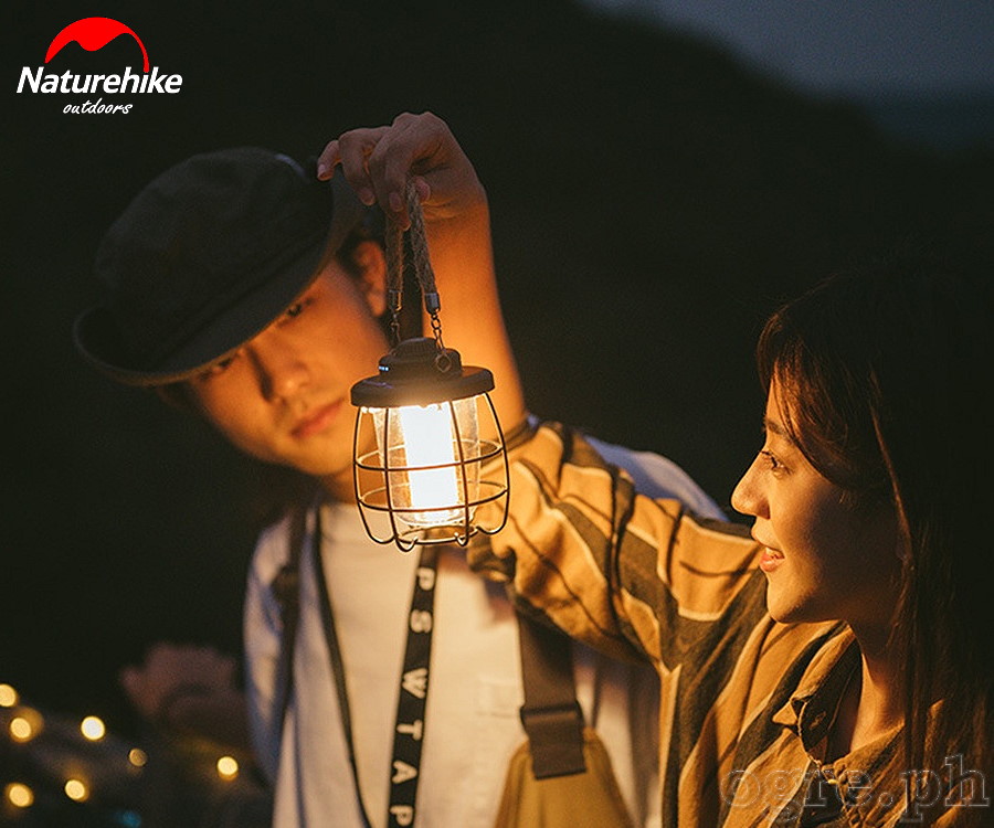 CNH22DQ007 Outdoor Camping Lantern with Removable Tripod Base ~ USB Rechargeable