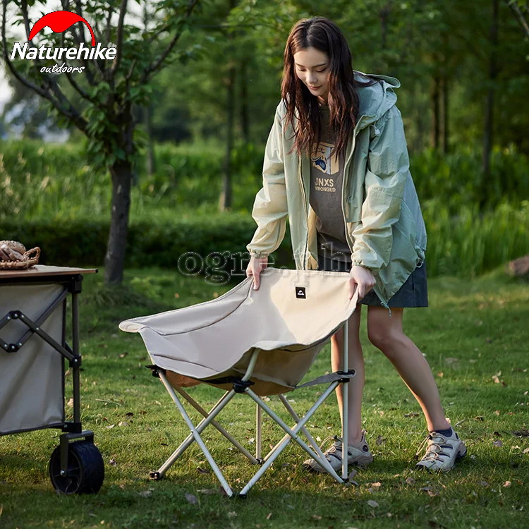 CNH23JU13002 Folding Moon Chair with Armrest