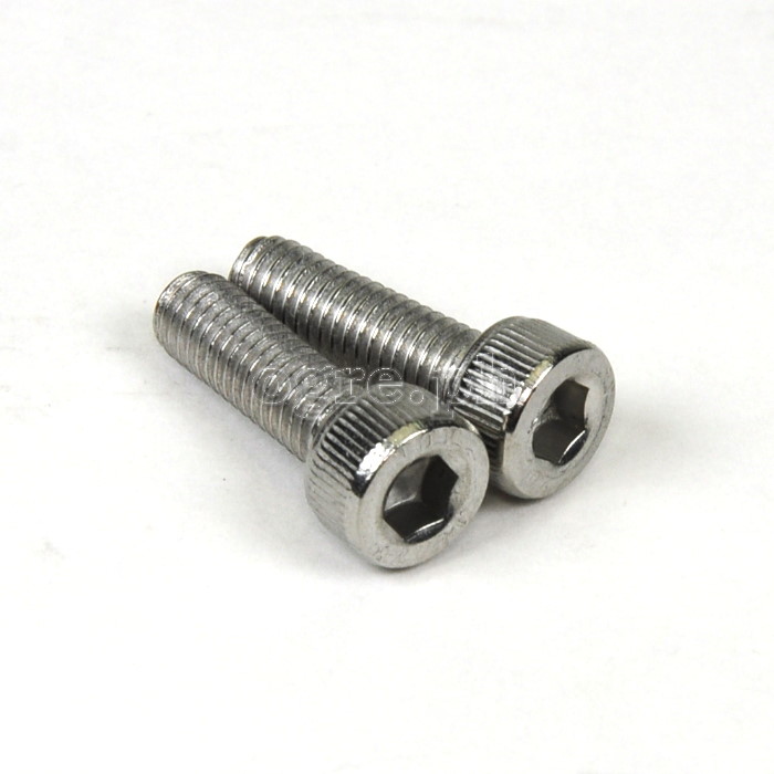 BCB-SSCH2 2 pcs Stainless Steel Cap Head Hex Bolts for Bike Bottle Cage