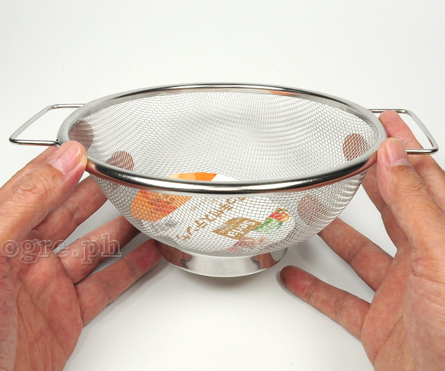 51605 Small Stainless Steel Mesh Colander with Handles 17.5cm (6.9”)