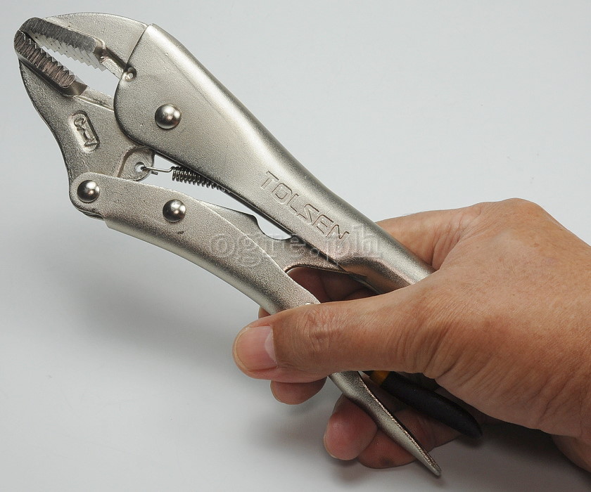 10048 Industrial Locking Pliers Flat Jaws 250mm (10”)