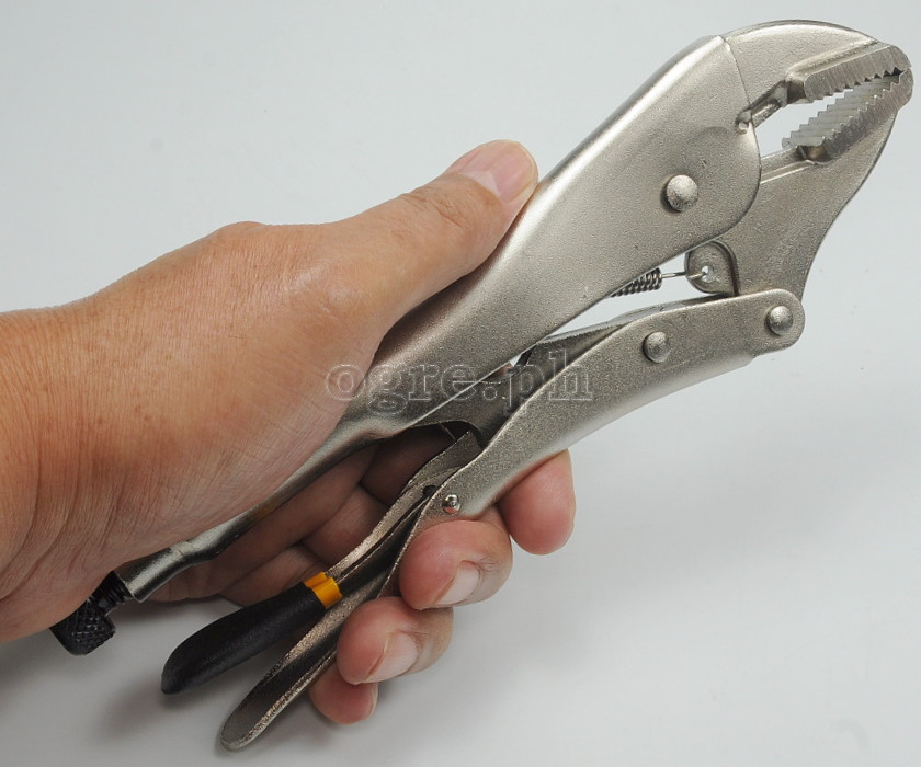 10048 Industrial Locking Pliers Flat Jaws 250mm (10”)