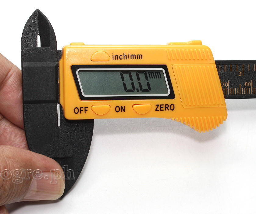 35052 Carbon Fiber Composite Digital Caliper 150mm (6")