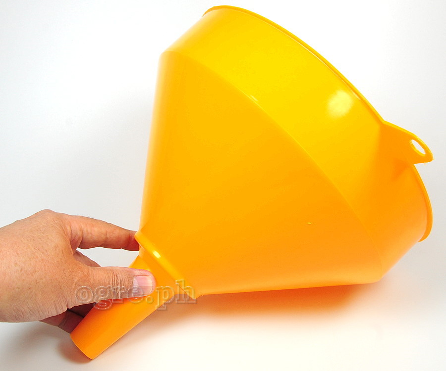 65232 Large Capacity PP Funnel (250mm)