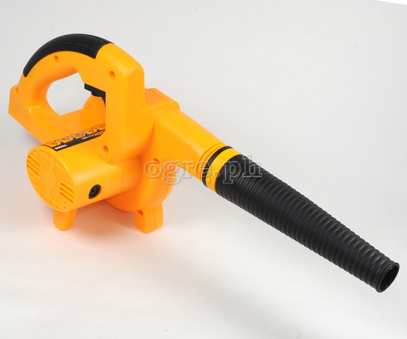 79606 2-in-1 Blower / Vacuum 600w