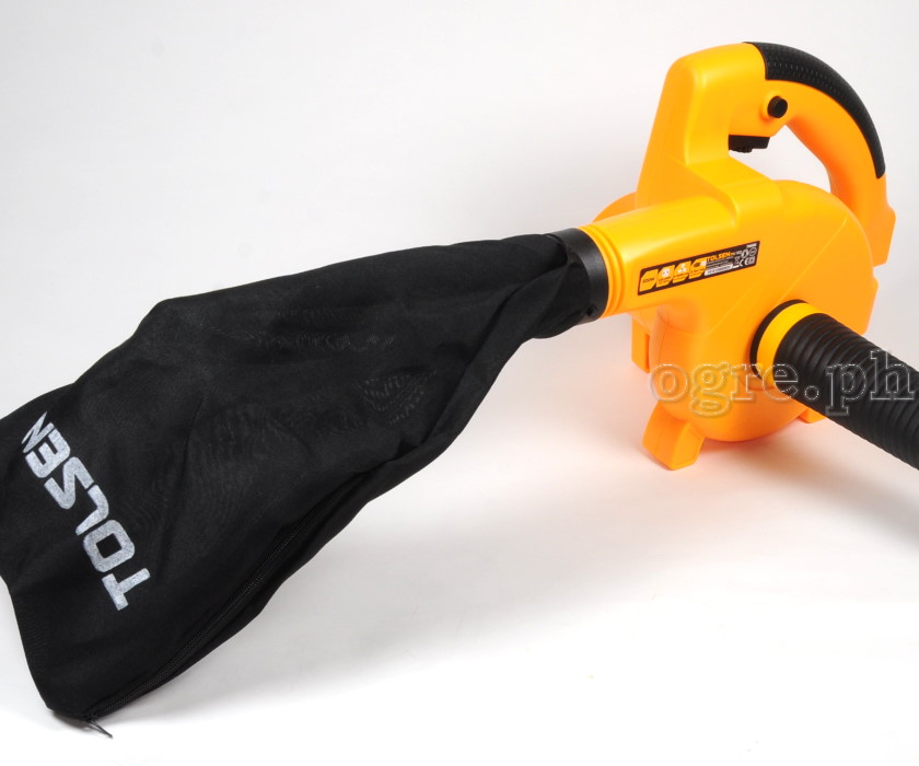 79606 2-in-1 Blower / Vacuum 600w