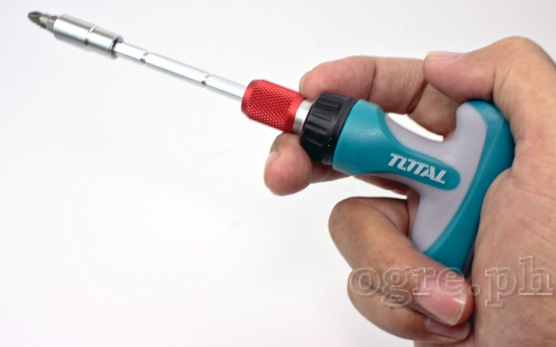 TACSD30181 18 Pcs T-Handle Ratchet with Bits Set