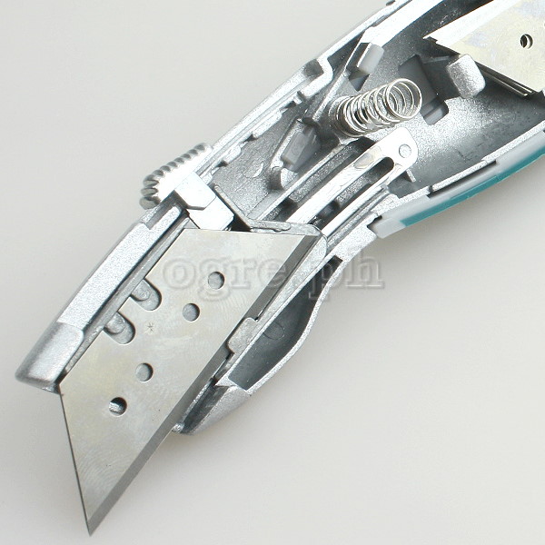 TG5126101 Utility Knife 61mm 6 Blades