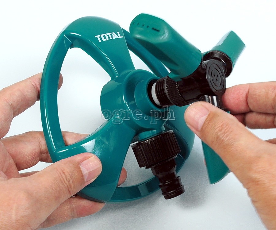 THPS23602 3-Arm Plastic Rotary Sprinkler