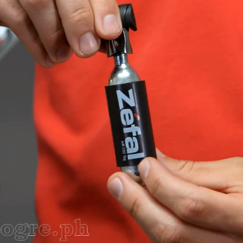 4050 EZ Push Mini CO2 Inflator