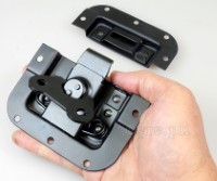 BL02E-LB Flight Case Medium Butterfly Latch, w/ Offset w/ Padlock Hook, 105 x 112mm Black