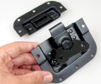 BL02E-LB Flight Case Medium Butterfly Latch, w/ Offset w/ Padlock Hook, 105 x 112mm Black