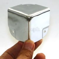 FN03 Flight Case Medium Flat Corner w/ Offset, 3 holes 50 x 50 mm, Chrome, Set of 4