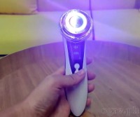 W-618 Cordless Photon Facial Massager USB-Rechargeable