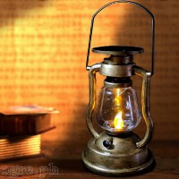 GX-CL023 Classic Design Retro Oil Lamp Solar Rechargeable Hanging LED Lantern