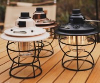 YLL0331 Classic Design Retro Barn Lamp USB Rechargeable Dimmable Hanging LED Lantern