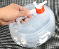 HL181 Collapsible Water Carrier 5 quarts (4.73 liters)