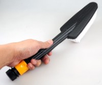 PWB-02HQC Fixed Brush Attachment with Quick Coupler for Garden Hoses