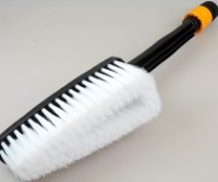 PWB-02HQC Fixed Brush Attachment with Quick Coupler for Garden Hoses