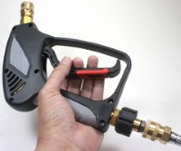 PWA-12 Metric M22 Female Twist Connector to 1/4 Quick-Connect Plug (Pressure Washer Fitting Converter)