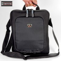 5722 Zuma 2 Camera / Tablet Shoulder Bag