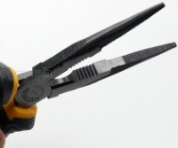 10022 Industrial Long Nose Pliers 200mm (8”)