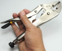 10048 Industrial Locking Pliers Flat Jaws 250mm (10”)