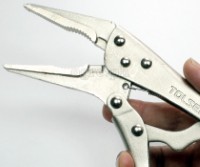 10052 Long Nose Locking Pliers 230mm (9”)