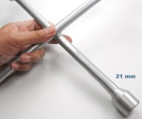 15079 Cross Rim Wrench 355mm (14”)