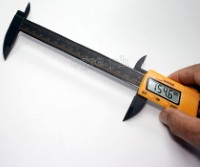 35052 Carbon Fiber Composite Digital Caliper 150mm (6")