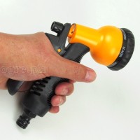 57100 8 Pattern Nozzle with Soft Trigger Handle