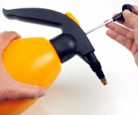 57281 2-Liter Portable Handheld Compression Sprayer