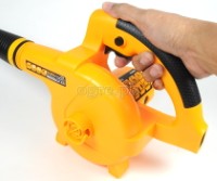 79606 2-in-1 Blower / Vacuum 600w